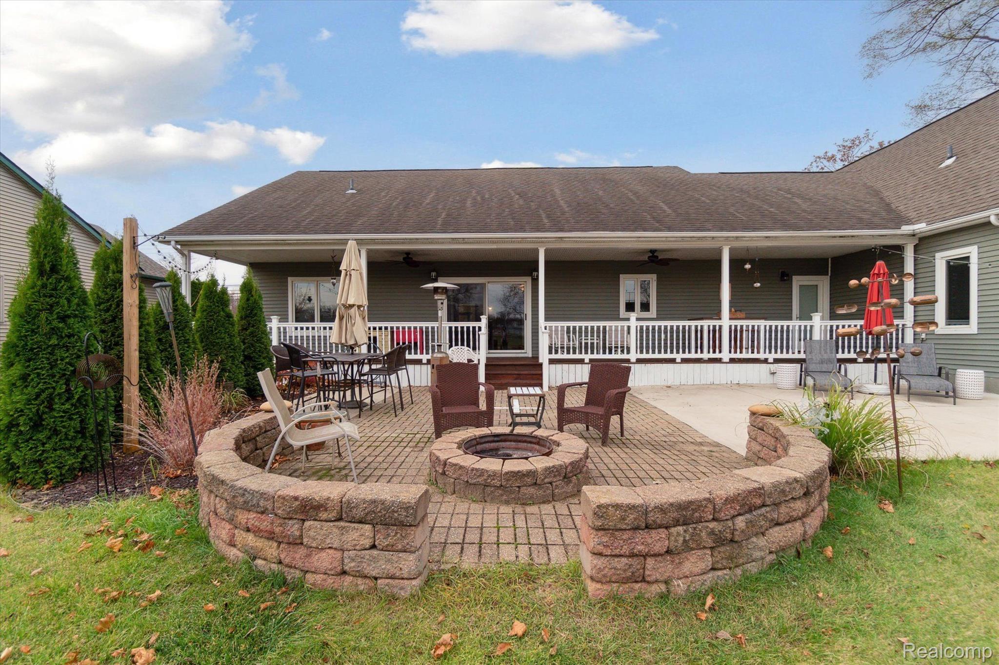 9216 Newburgh Road Livonia, MI 48150 - Photo 41 of 43 Fantastic fire pit.
