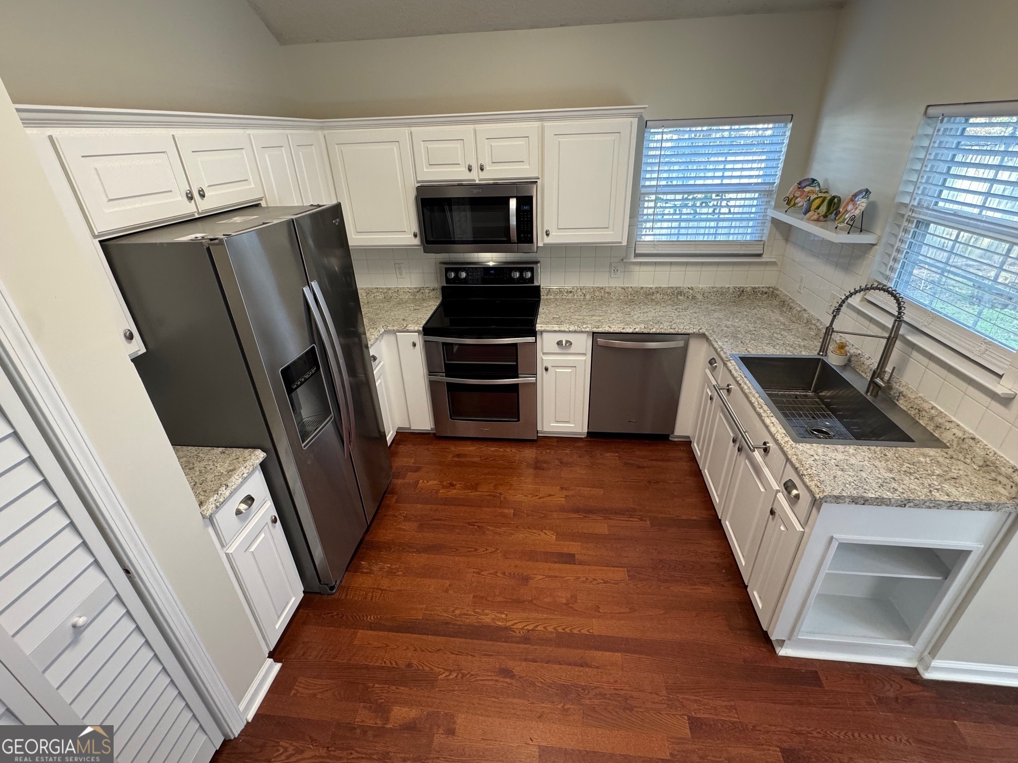 292 Silver Brook Circle Pooler, GA 31322 - Photo 5 of 29