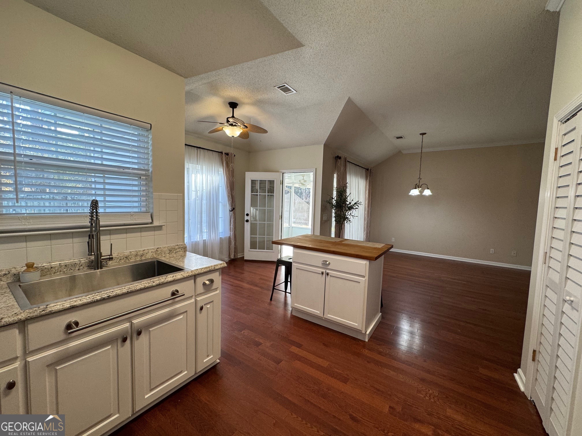 292 Silver Brook Circle Pooler, GA 31322 - Photo 7 of 29