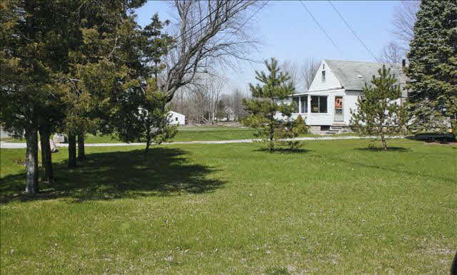 3835 Gruber Road Monroe, MI 48162 - Photo 19 of 20 20354080-18.JPG