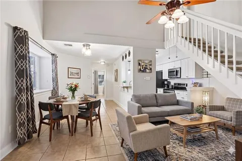 $305,000 | 1724 Old Metairie Street, Metairie, LA 70001