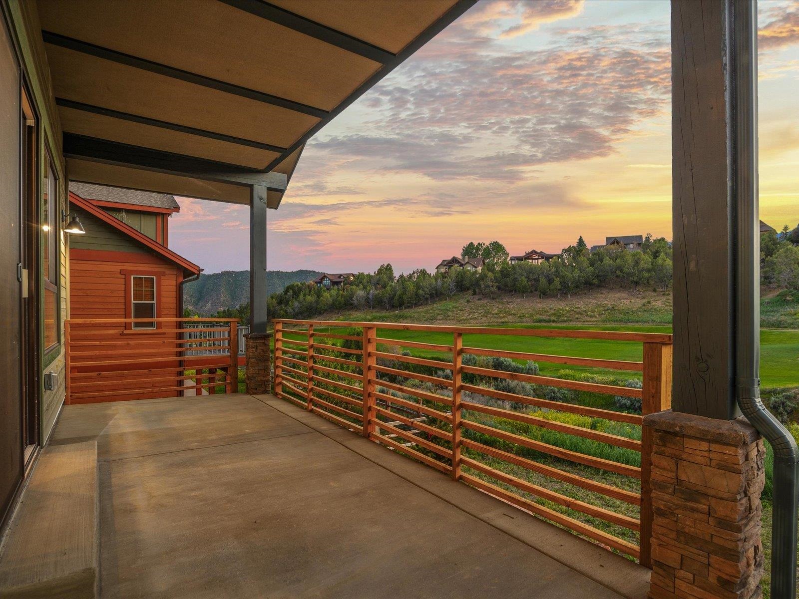 38 Antler Loop New Castle, CO 81647 - Photo 4 of 34