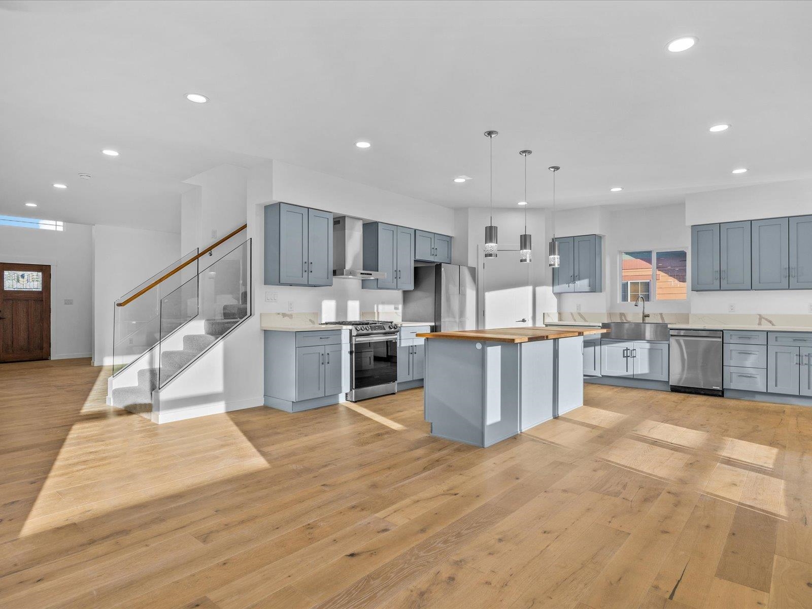 38 Antler Loop New Castle, CO 81647 - Photo 9 of 34