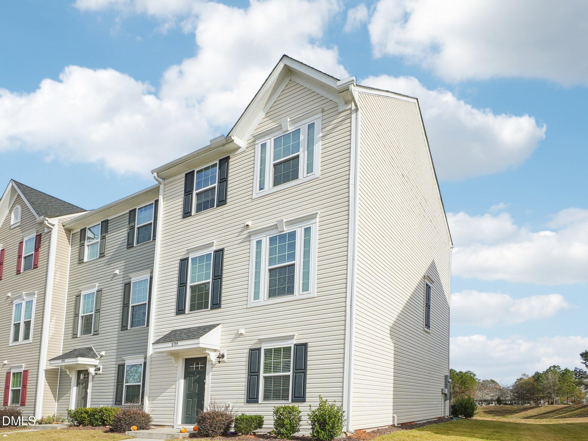 8744 Red Canyon Way Raleigh, NC 27616 - Photo 2 of 37 3-web-or-mls-Red Canyon Way-S2611-003