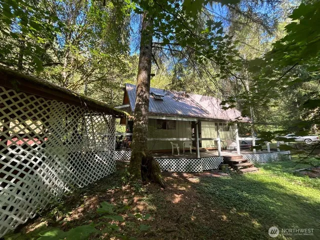 $179,500 | 8516 Beaver Place, Marblemount, WA 98267