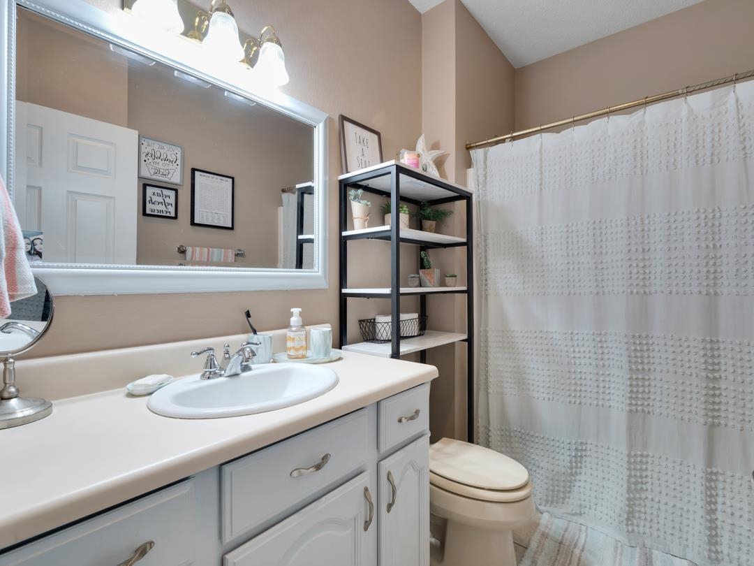 220 State Street Perry, FL 32348 - Photo 1 of 30