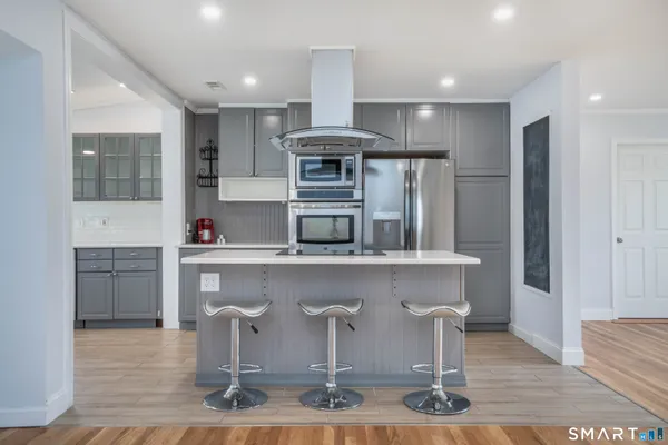 $674,900 | 20 Dorothy Street, Milford, CT 06460