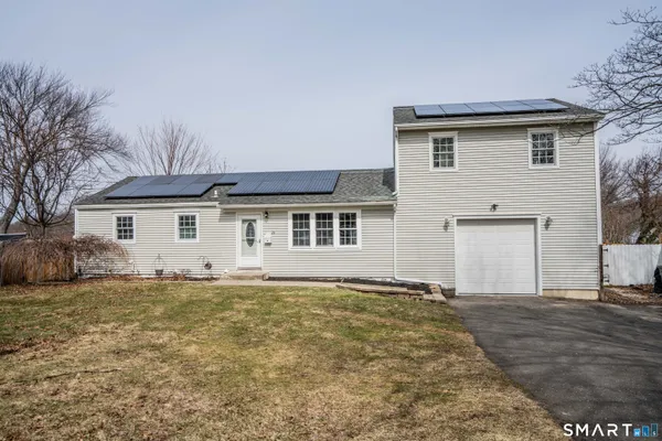 $674,900 | 20 Dorothy Street, Milford, CT 06460