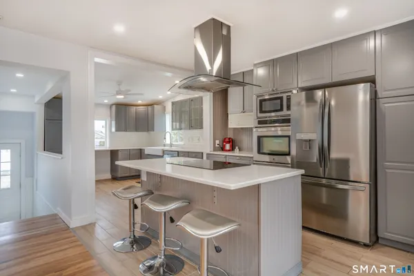 $674,900 | 20 Dorothy Street, Milford, CT 06460