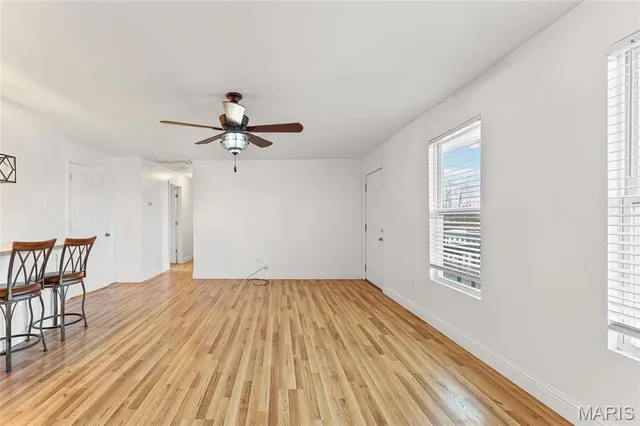 $219,900 | 407 11th Street, De Soto, MO 63020