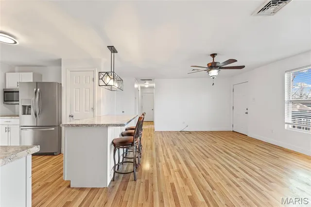 $219,900 | 407 11th Street, De Soto, MO 63020