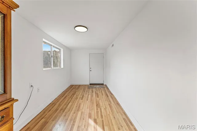 $219,900 | 407 11th Street, De Soto, MO 63020