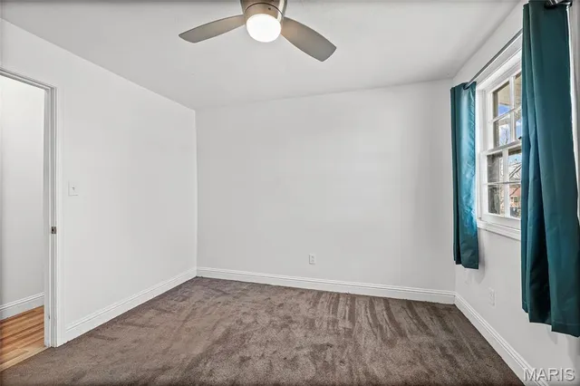 $219,900 | 407 11th Street, De Soto, MO 63020