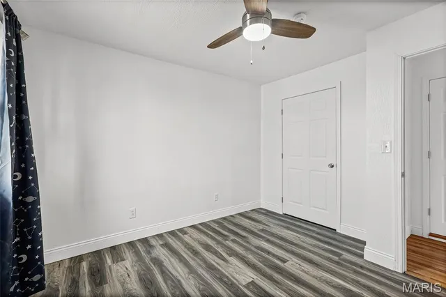 $219,900 | 407 11th Street, De Soto, MO 63020