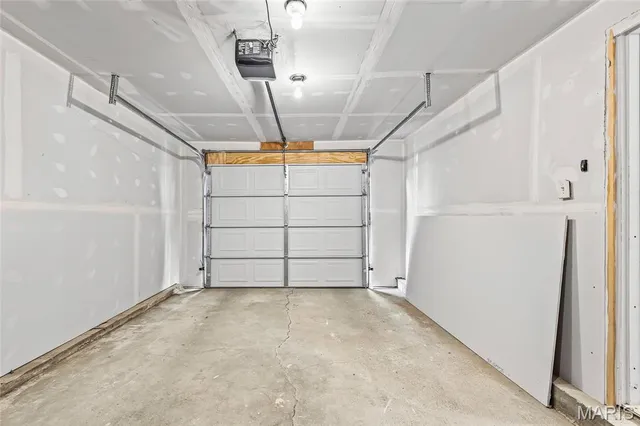 $219,900 | 407 11th Street, De Soto, MO 63020