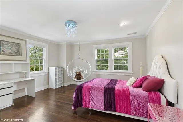 $2,450,000 | 239 West 52nd Street, Kansas City, MO 64112