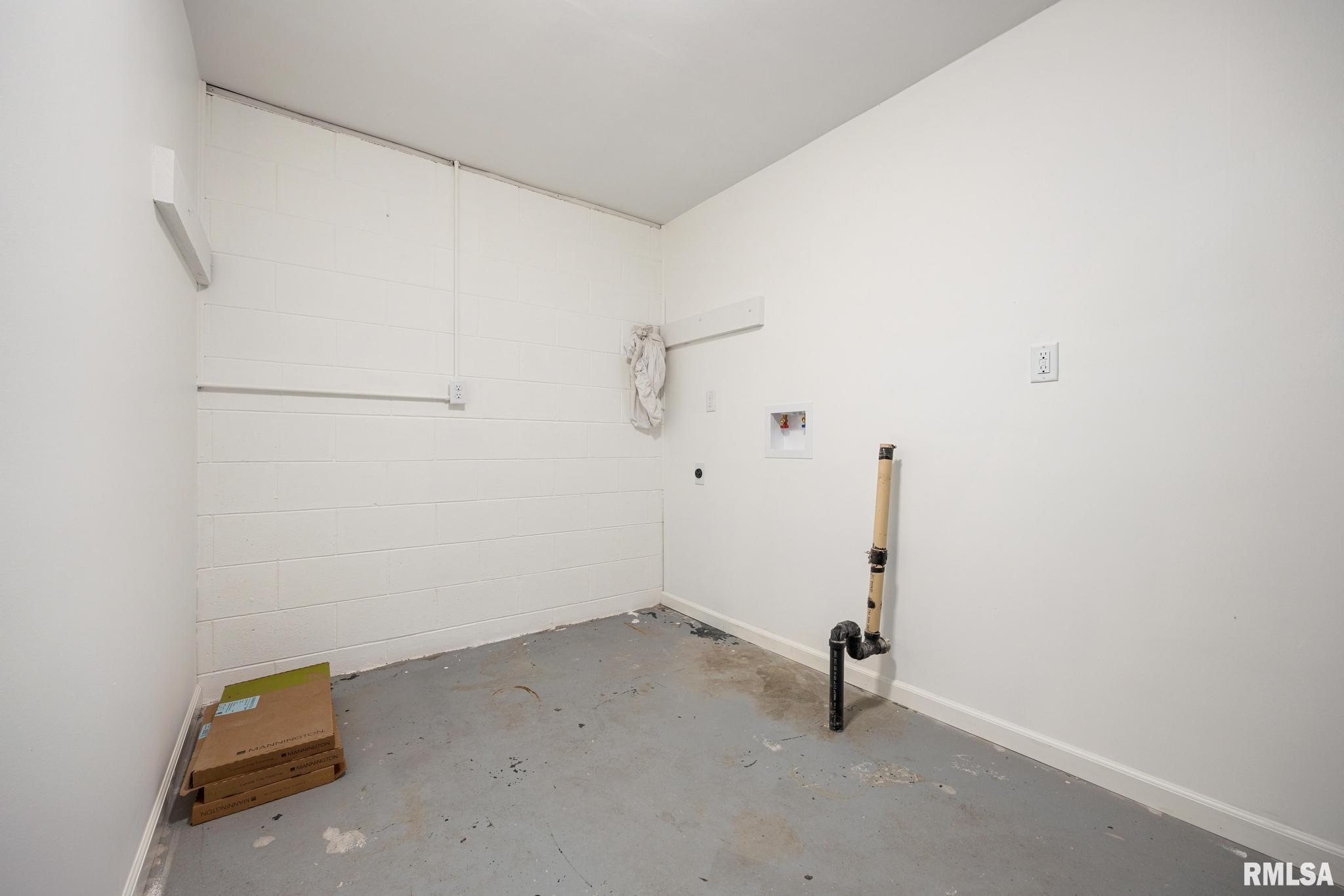 2507 East Truitt Road Chillicothe, IL 61523 - Photo 34 of 49 Gallery Image 34