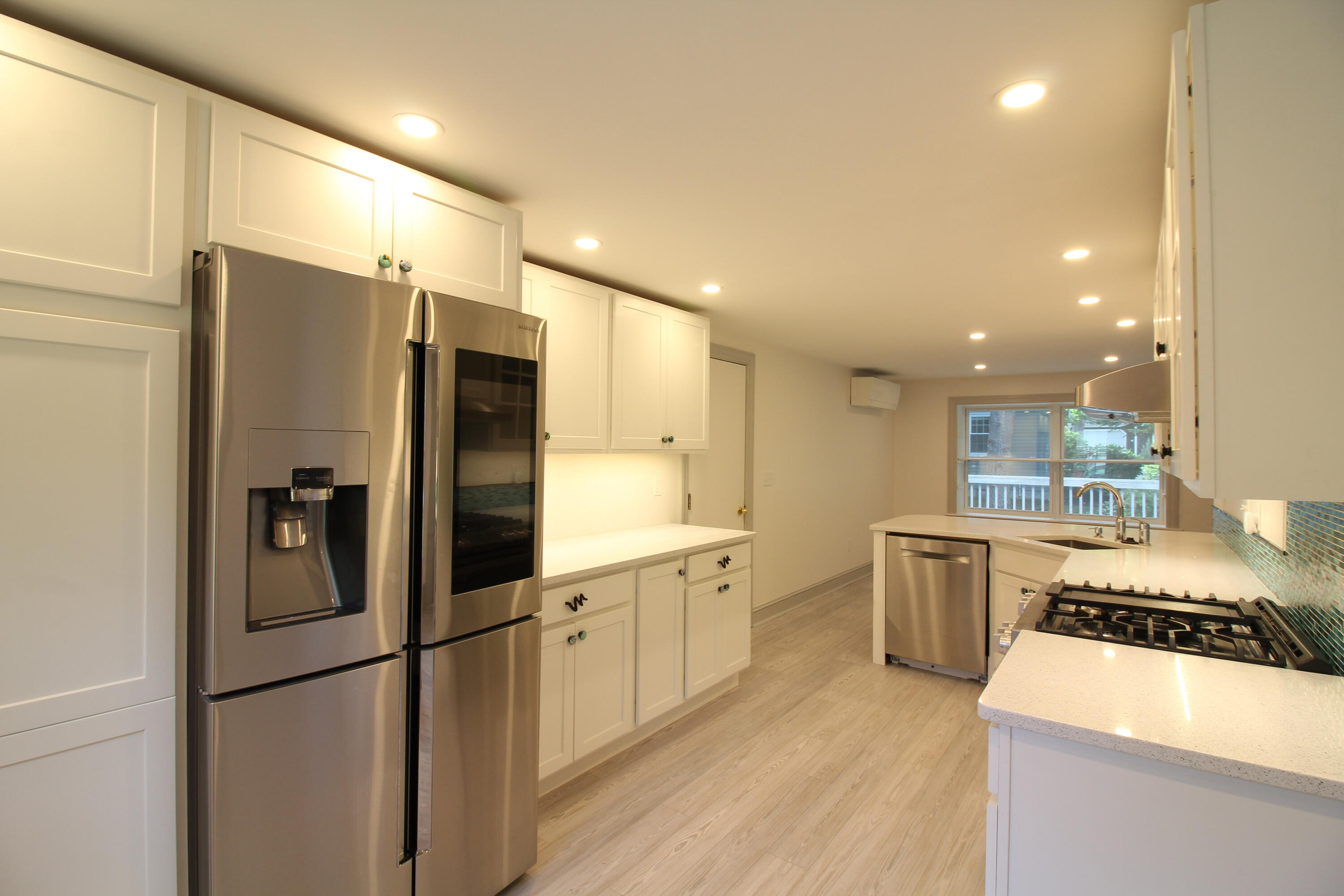 32 Applegate Lane, Unit 32 Falmouth, ME 04105 - Photo 11 of 41 Kitchen