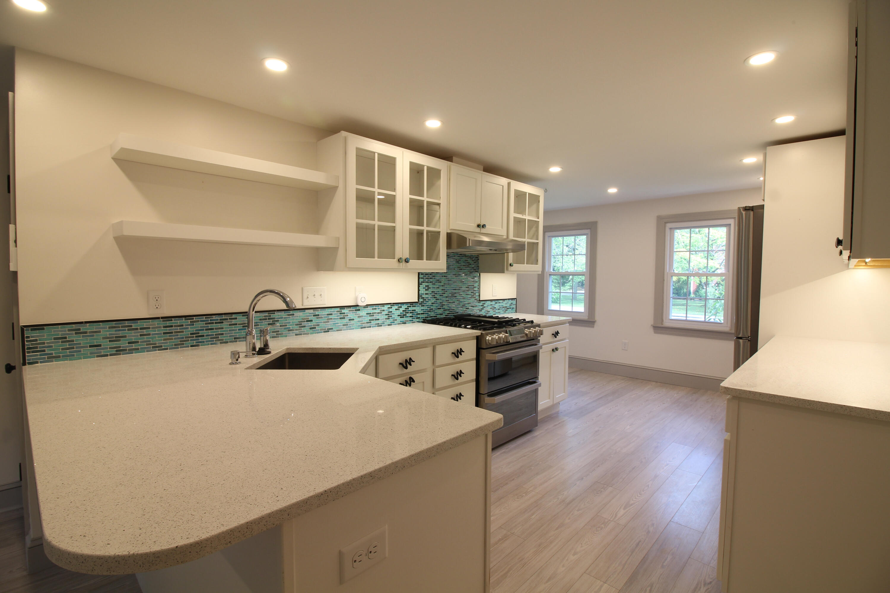 32 Applegate Lane, Unit 32 Falmouth, ME 04105 - Photo 12 of 41 Kitchen