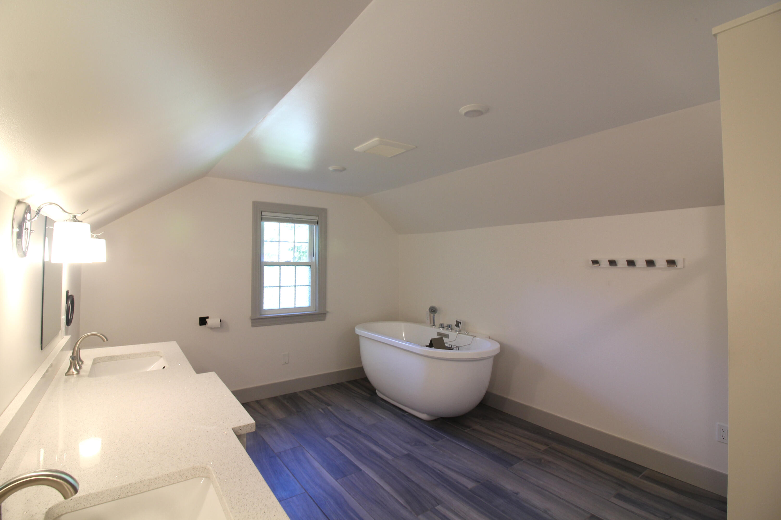 32 Applegate Lane, Unit 32 Falmouth, ME 04105 - Photo 32 of 41 Primary Full Bath