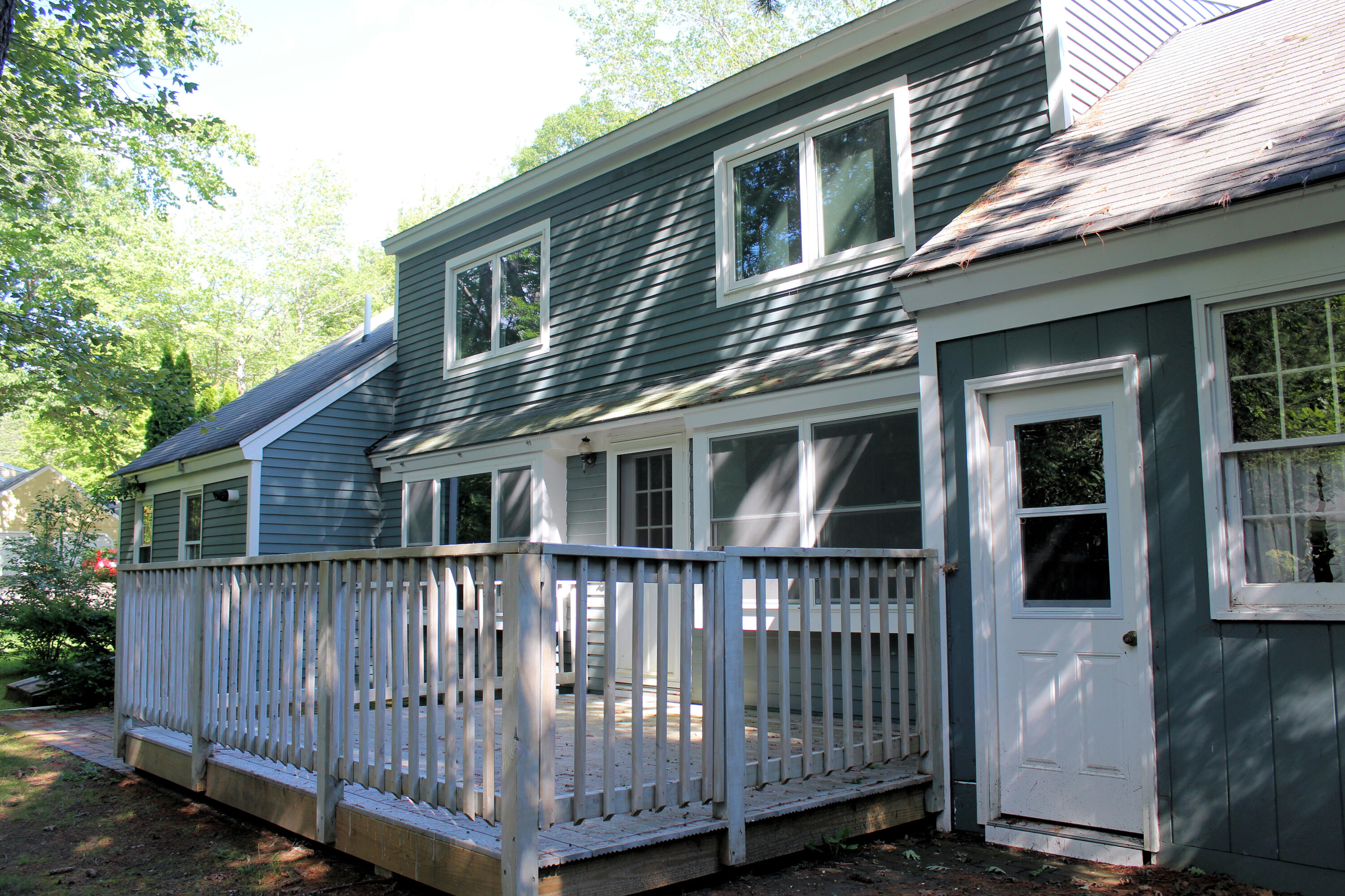 32 Applegate Lane, Unit 32 Falmouth, ME 04105 - Photo 4 of 41 Exterior Rear