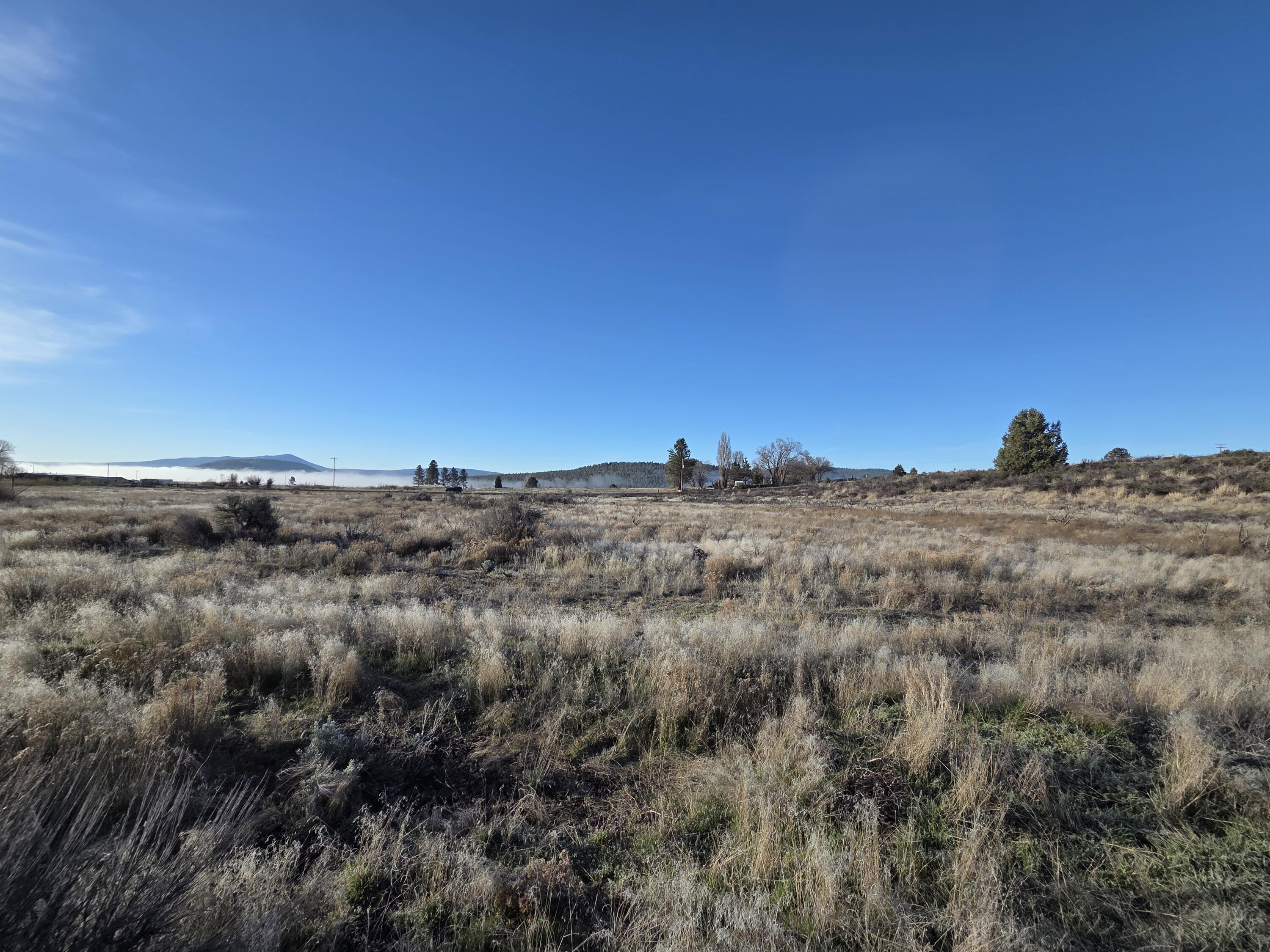 0 Drews Road, Unit LOT 8 Chiloquin, OR 97624 - Photo 22 of 39 a view of a sky