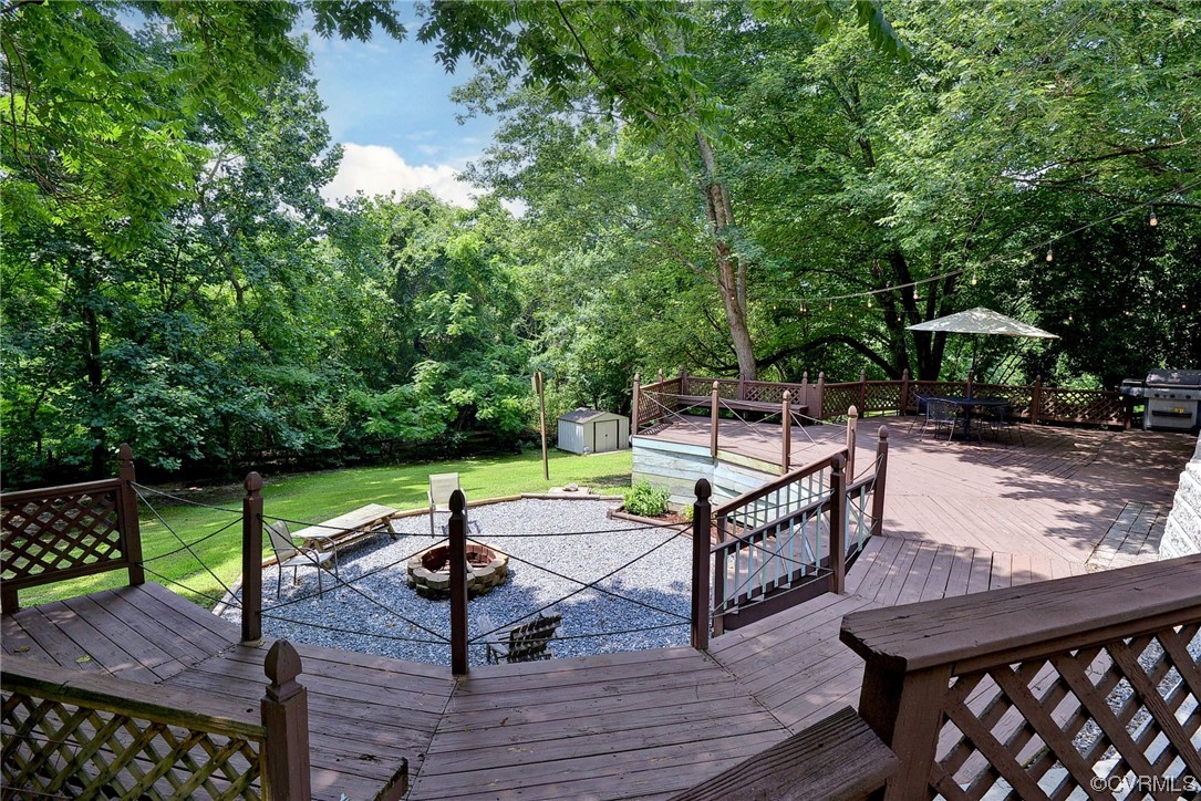 250 Reflection Drive Williamsburg, VA 23188 - Photo 31 of 42 a park view with a bench space
