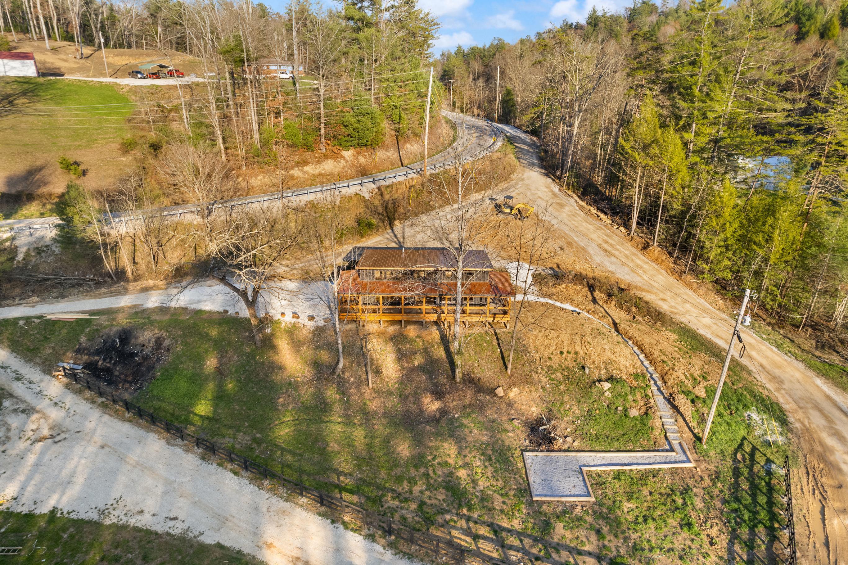 83 Cable Lane Campton, KY 41301 - Photo 26 of 32 DJI_0327