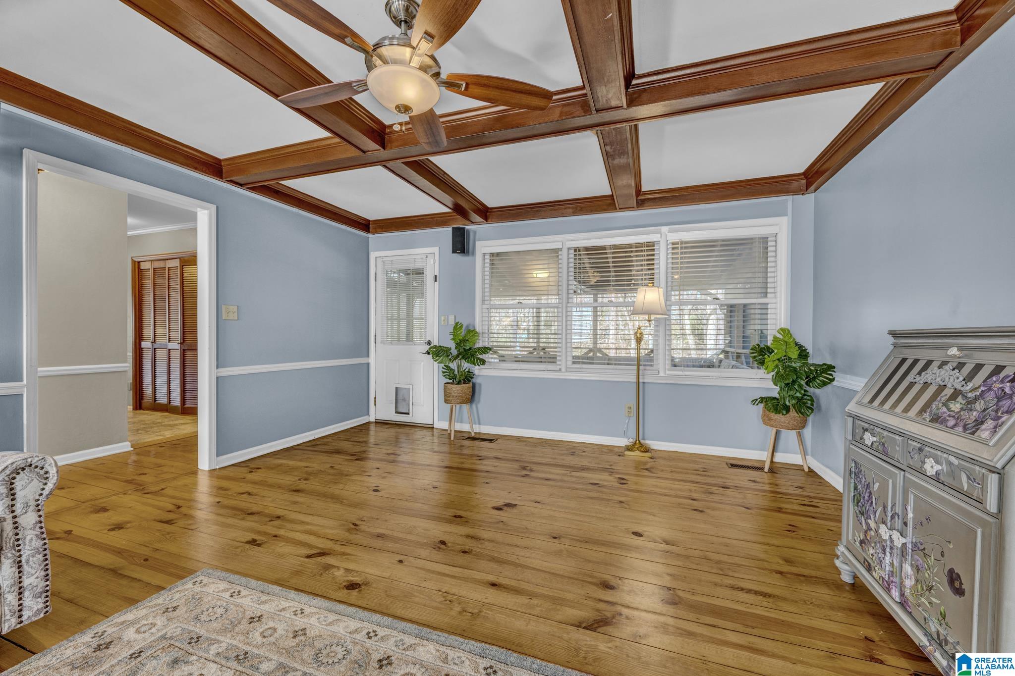 2565 Royal Way Pelham, AL 35124 - Photo 13 of 48