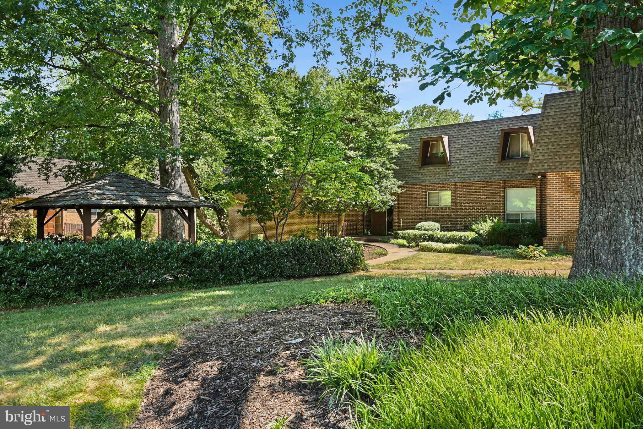 11614 Vantage Hill Road, Unit 21C Reston, VA 20190 - Photo 29 of 46 Gallery Image 29