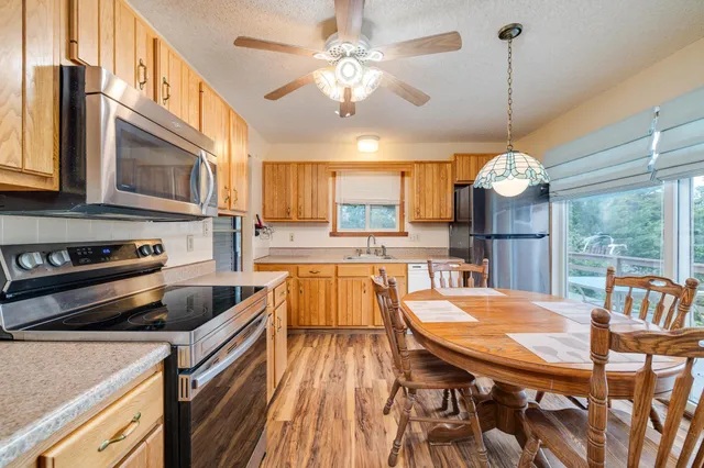 a close view of sink and tap