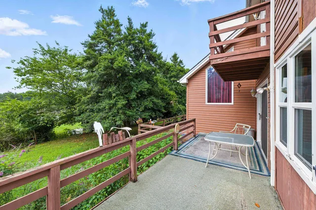 $379,900 | 120 Big Oak Drive, Luray, VA 22835