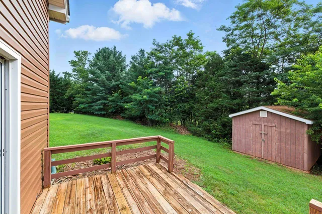 $379,900 | 120 Big Oak Drive, Luray, VA 22835