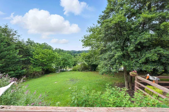 $379,900 | 120 Big Oak Drive, Luray, VA 22835