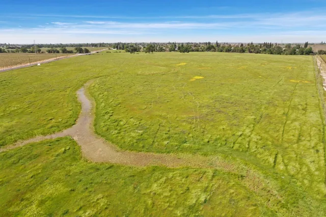 $948,150 | 18400 North Tully Road, Lodi, CA 95240