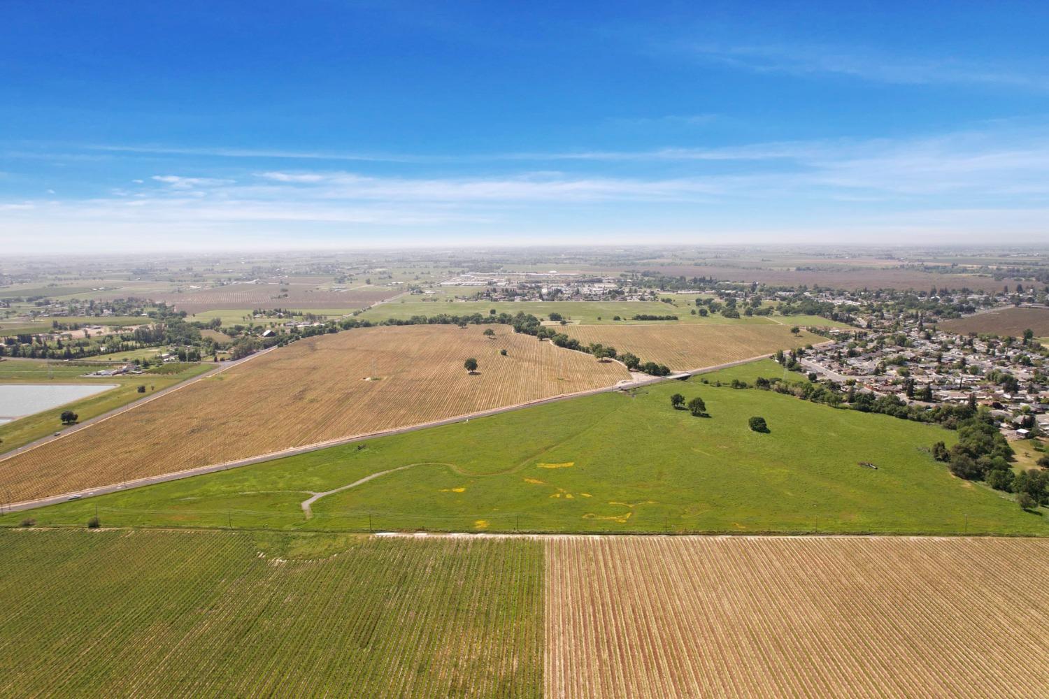 18400 North Tully Road Lodi, CA 95240 - Photo 9 of 23 a view of a city