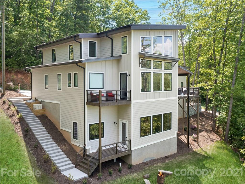 804 Burney Mountain Road Fletcher, NC 28732 - Photo 1 of 38 Gallery Image 1