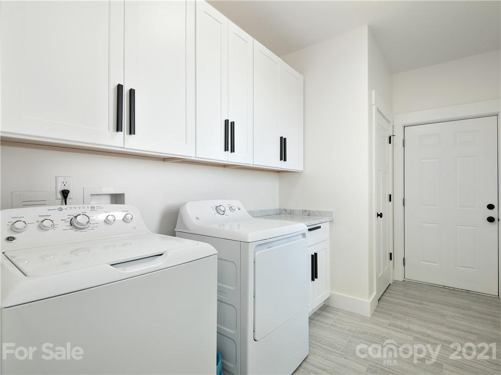 804 Burney Mountain Road Fletcher, NC 28732 - Photo 28 of 38 Gallery Image 28