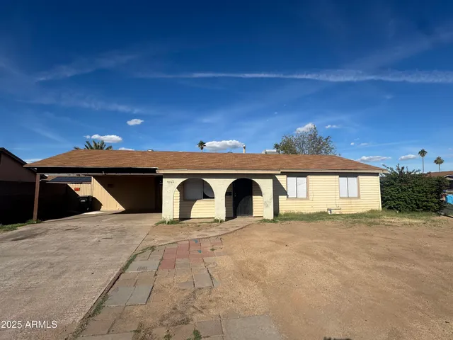 a view of a house with a outdoor space