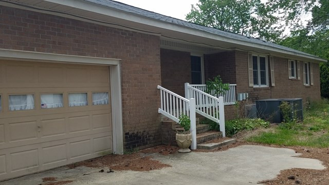 528 Larkspur Road Kinston, NC 28501 - Photo 4 of 6