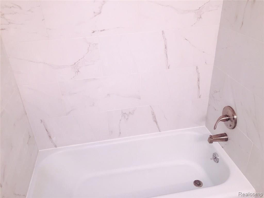 30244 Southfield Road Southfield, MI 48076 - Photo 12 of 18
