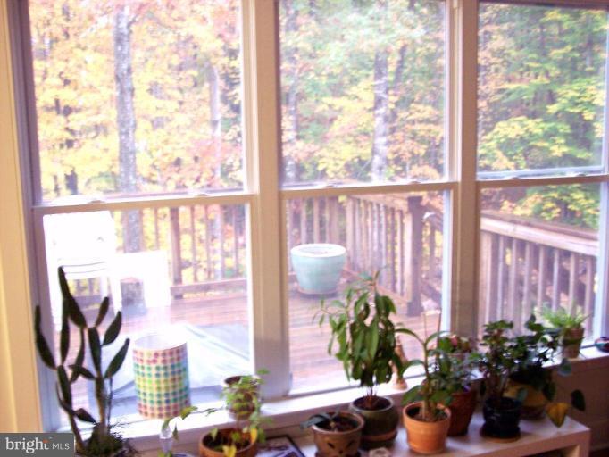 93 Tom Jenkins Road Fredericksburg, VA 22406 - Photo 11 of 13 16x12 foot deck awaits you off the family roon