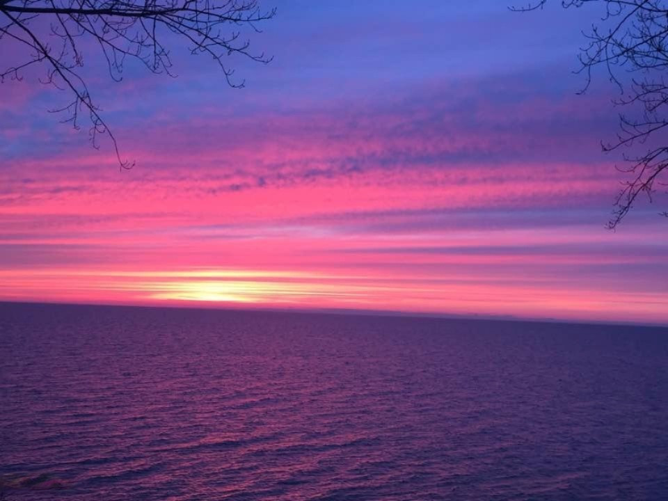 6350 Lakeshore Road Manistee, MI 49660 - Photo 2 of 49 Sunset at the Cottage