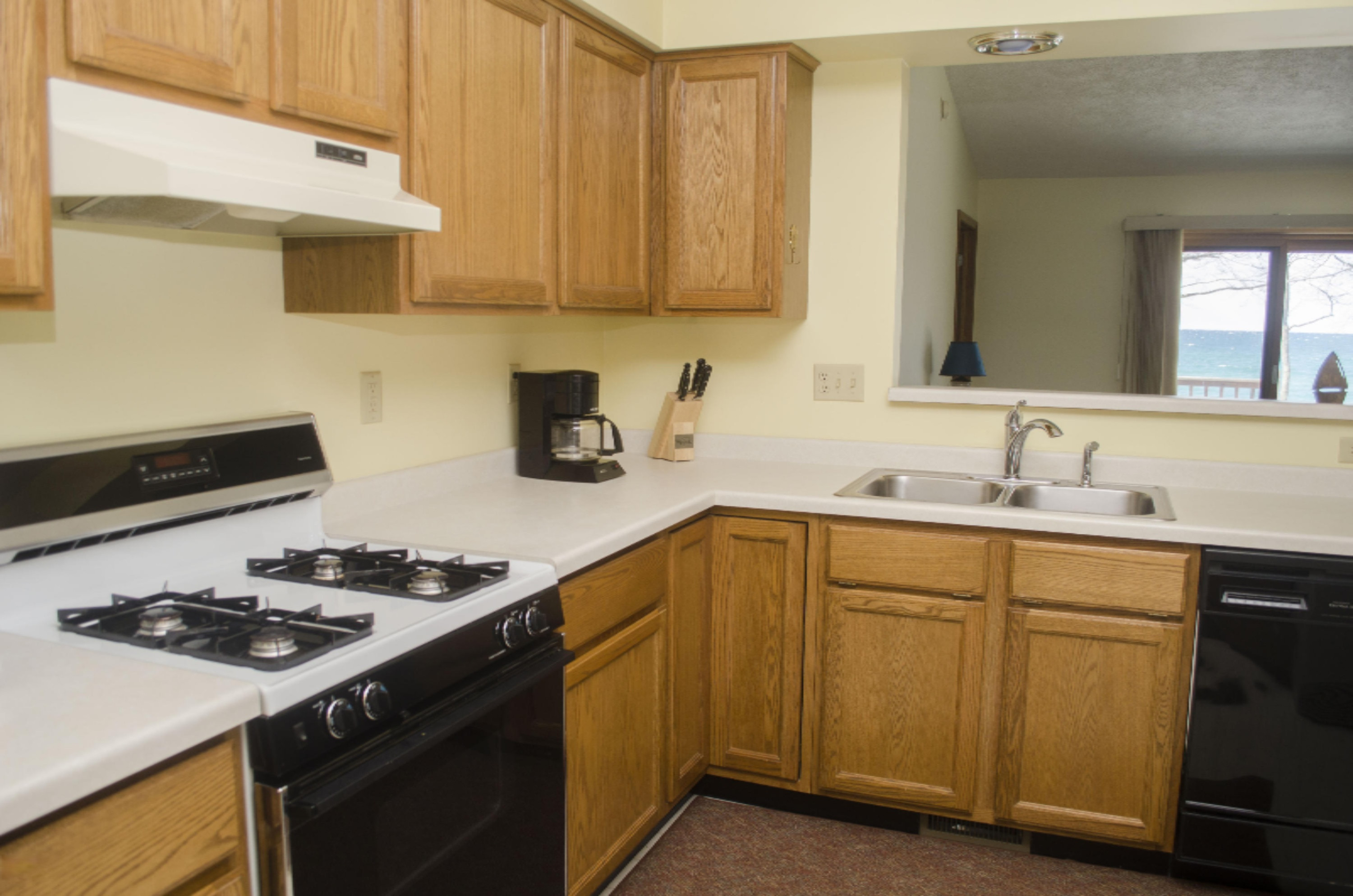 6350 Lakeshore Road Manistee, MI 49660 - Photo 3 of 49 856