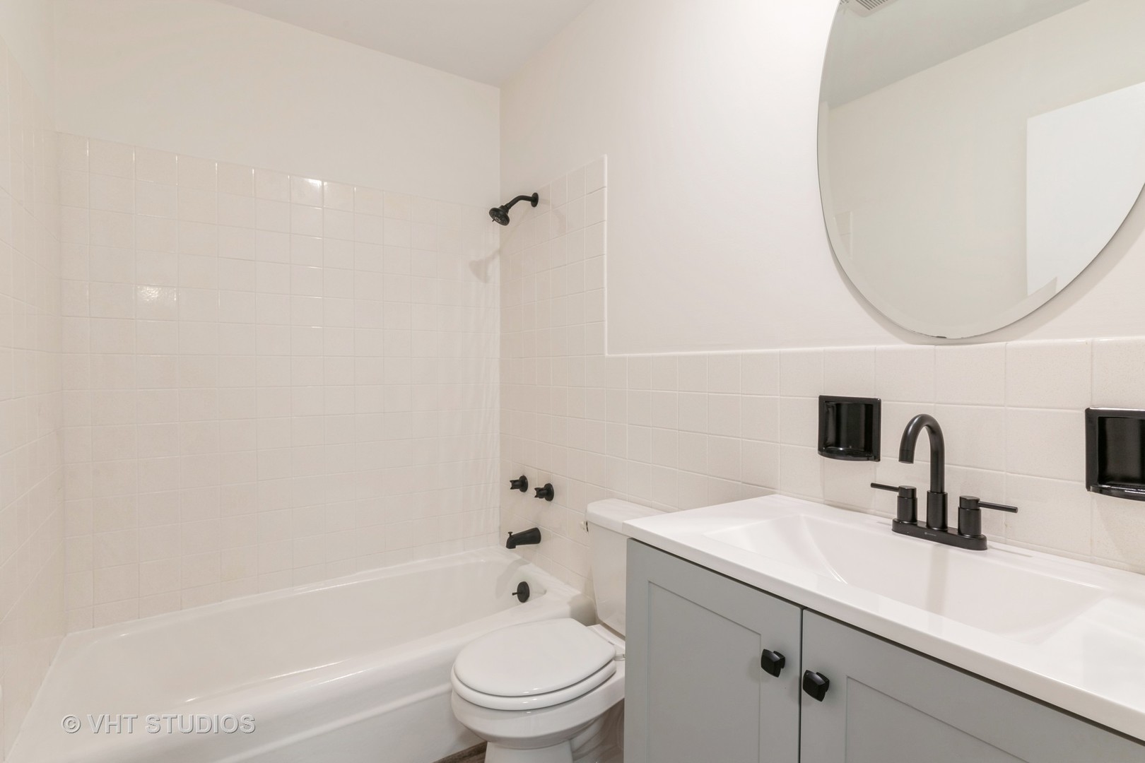 10389 Dearlove Road, Unit 1C Glenview, IL 60025 - Photo 8 of 11 Gallery Image 8