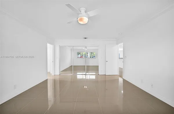 $4,000 | 820 East Cypress Lane, Unit V38, Pompano Beach, FL 33069