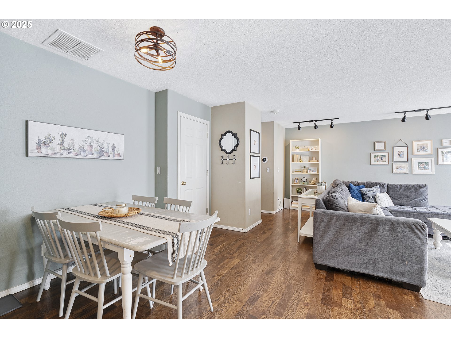 10584 Coleman Loop South Wilsonville, OR 97070 - Photo 11 of 38