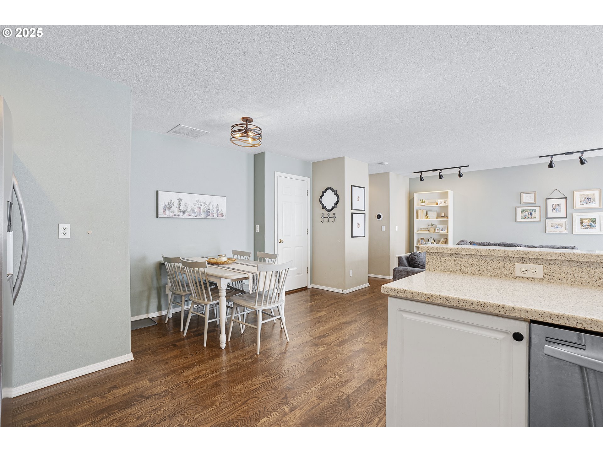 10584 Coleman Loop South Wilsonville, OR 97070 - Photo 15 of 38