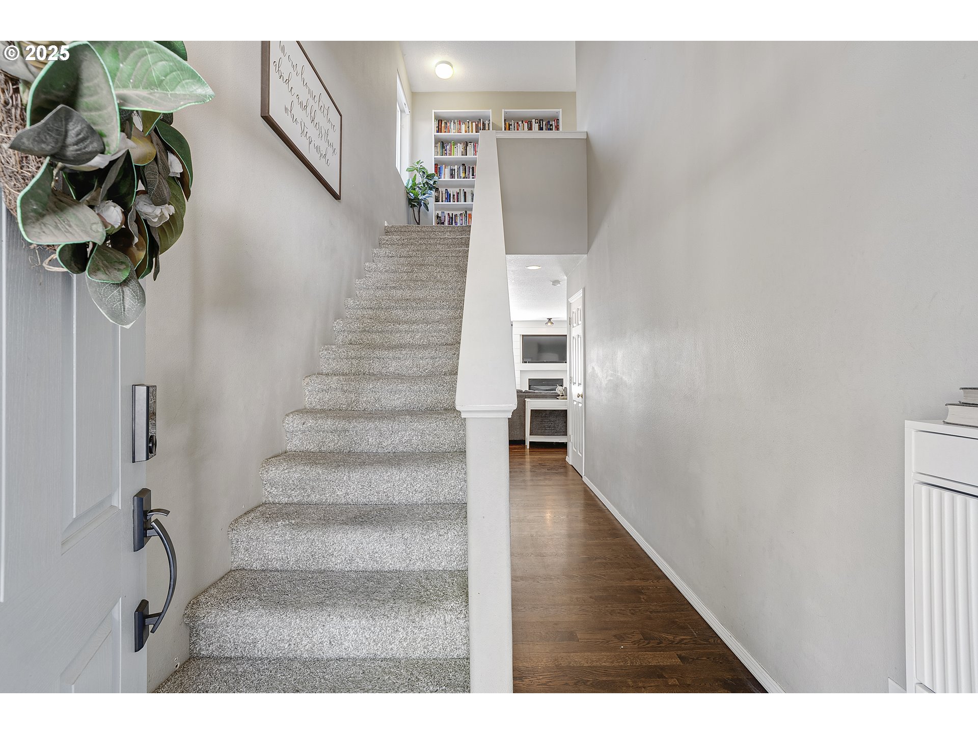 10584 Coleman Loop South Wilsonville, OR 97070 - Photo 3 of 38