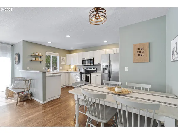 $489,900 | 10584 Coleman Loop South, Wilsonville, OR 97070